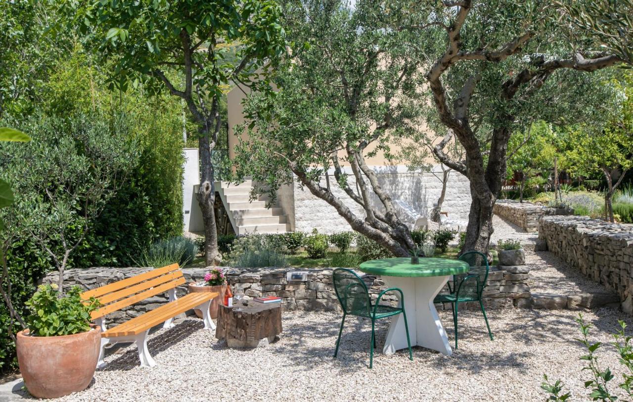 Apartment Vila Volicija Makarska Exterior photo